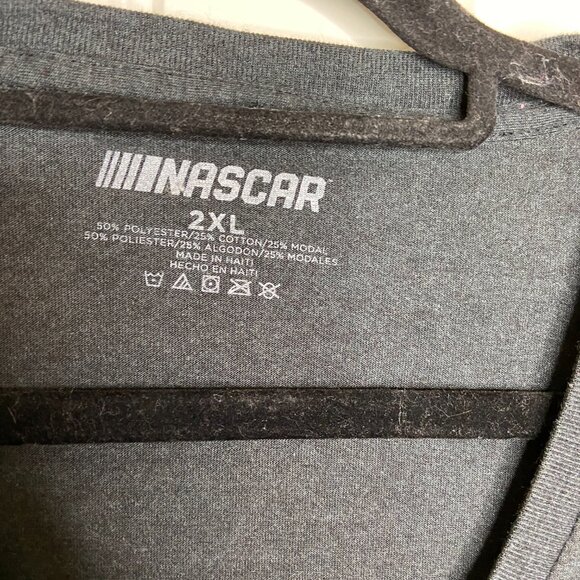 Authentic NASCAR V Neck Merch - Picture 2 of 2